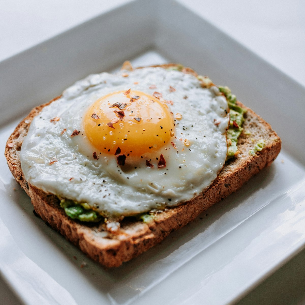 Skillet eggs with toast